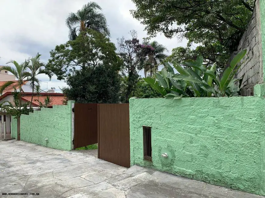Foto 1 de Lote/Terreno com 1 Quarto à venda, 150m² em Vila Pirajussara, São Paulo