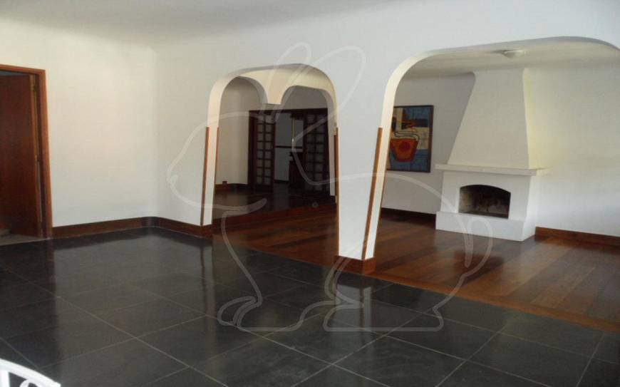 Foto 3 de Sobrado com 4 Quartos para alugar, 340m² em Jardim dos Estados, São Paulo