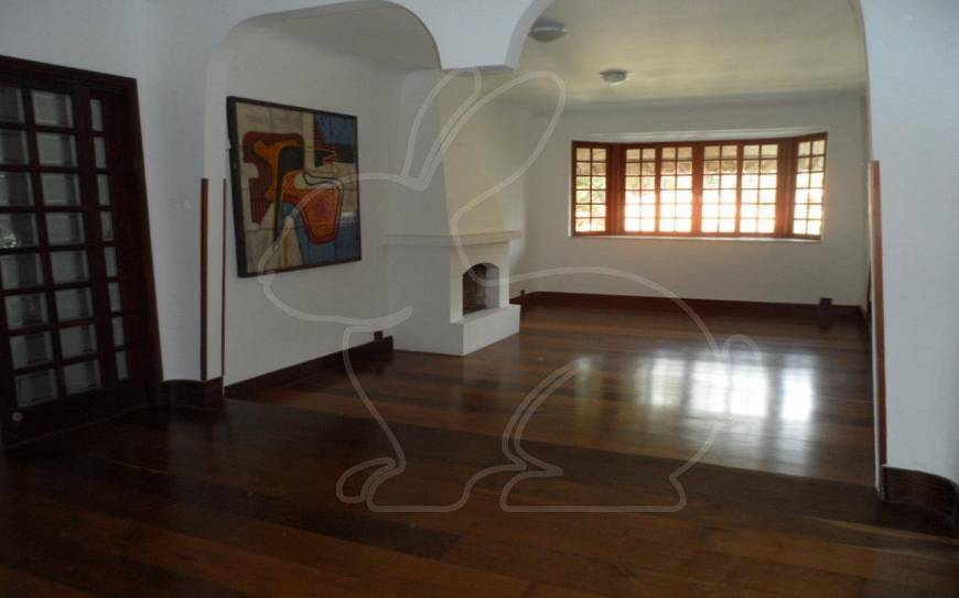 Foto 4 de Sobrado com 4 Quartos para alugar, 340m² em Jardim dos Estados, São Paulo