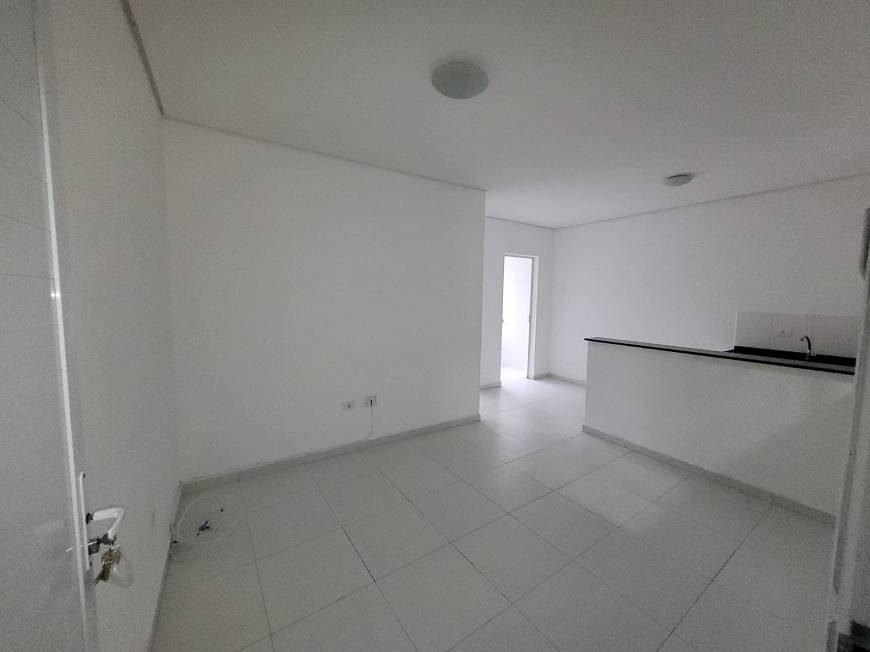 Foto 1 de Apartamento com 1 Quarto para alugar, 30m² em Jardim Ubirajara, São Paulo