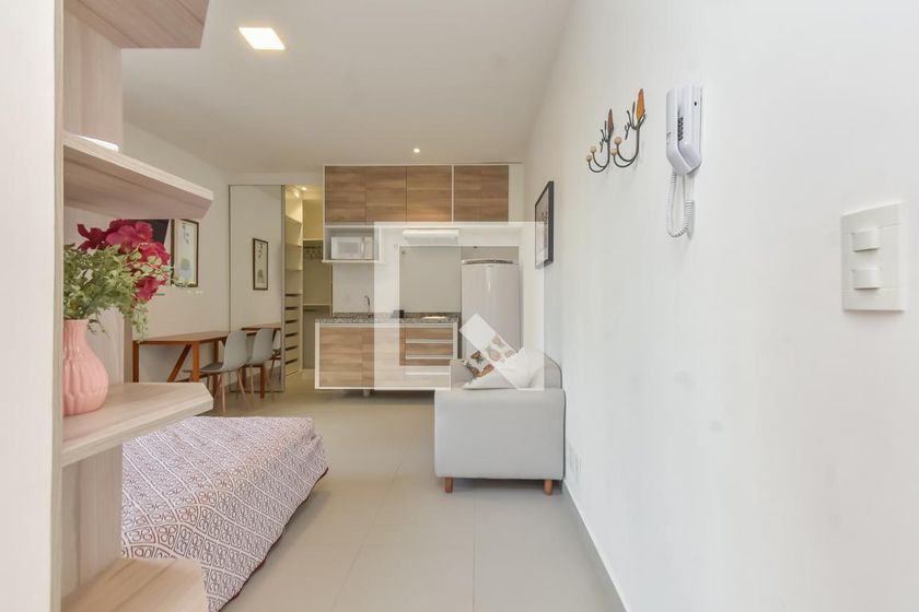 Foto 1 de Apartamento com 1 Quarto para alugar, 28m² em Santa Cecília, São Paulo