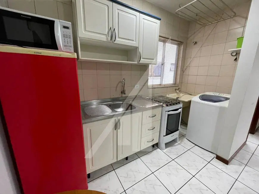 Foto 1 de Apartamento com 1 Quarto para alugar, 27m² em Victor Konder, Blumenau
