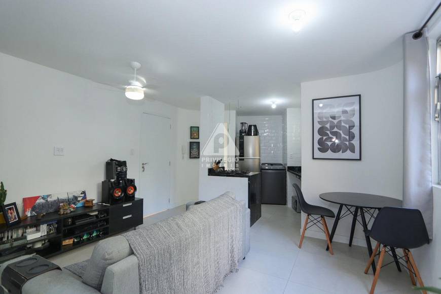 Foto 5 de Apartamento com 2 Quartos à venda, 62m² em Catete, Rio de Janeiro