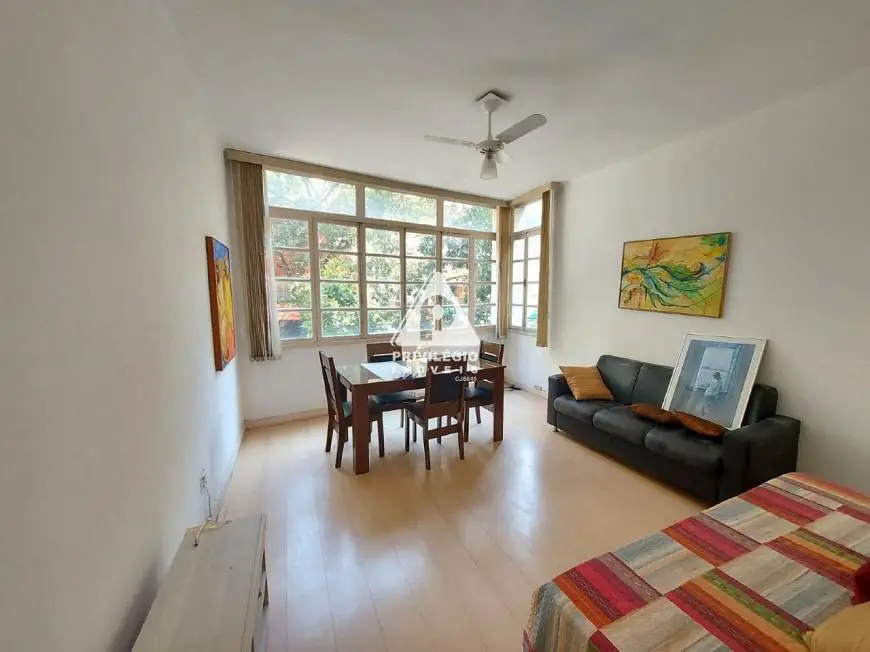 Foto 1 de Apartamento com 2 Quartos à venda, 76m² em Copacabana, Rio de Janeiro