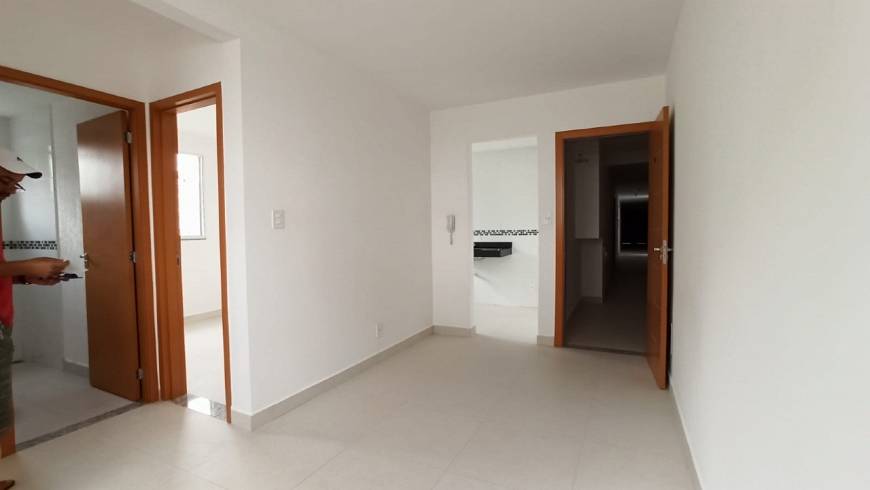 Foto 1 de Apartamento com 2 Quartos para alugar, 42m² em Diamante, Belo Horizonte