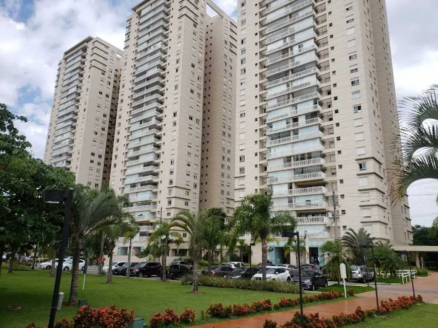 Foto 1 de Apartamento com 2 Quartos à venda, 134m² em Jardim Olympia, São Paulo