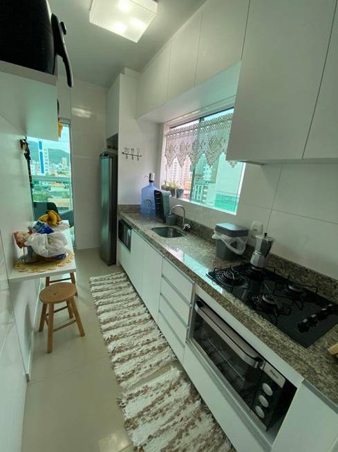 Foto 5 de Apartamento com 2 Quartos à venda, 78m² em Meia Praia, Itapema