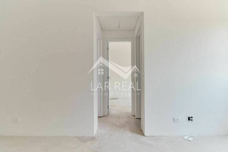 Foto 4 de Apartamento com 2 Quartos à venda, 48m² em Sitio Cercado, Curitiba