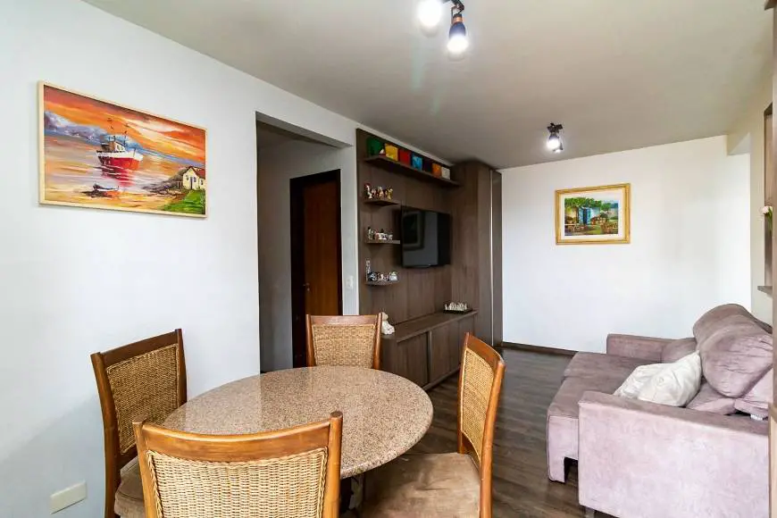 Foto 2 de Apartamento com 3 Quartos para venda ou aluguel, 73m² em Barreirinha, Curitiba