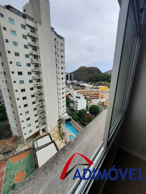 Foto 1 de Apartamento com 3 Quartos para alugar, 110m² em Barro Vermelho, Vitória