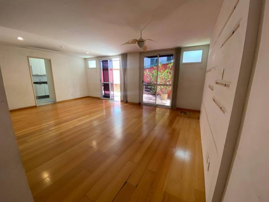 Foto 1 de Apartamento com 3 Quartos à venda, 230m² em Gávea, Rio de Janeiro
