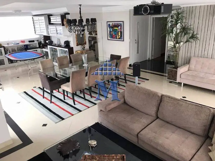 Foto 1 de Apartamento com 3 Quartos à venda, 230m² em Jardins, São Paulo