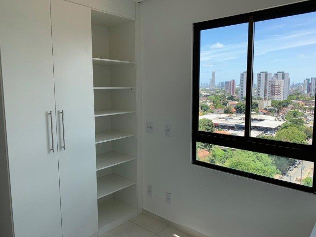Foto 4 de Apartamento com 3 Quartos à venda, 66m² em Madalena, Recife