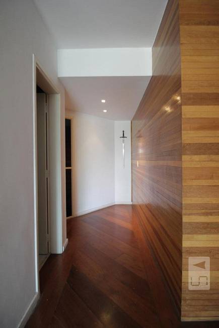 Foto 2 de Apartamento com 3 Quartos à venda, 127m² em Panamby, São Paulo
