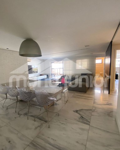 Foto 1 de Apartamento com 3 Quartos à venda, 200m² em Ponta Verde, Maceió