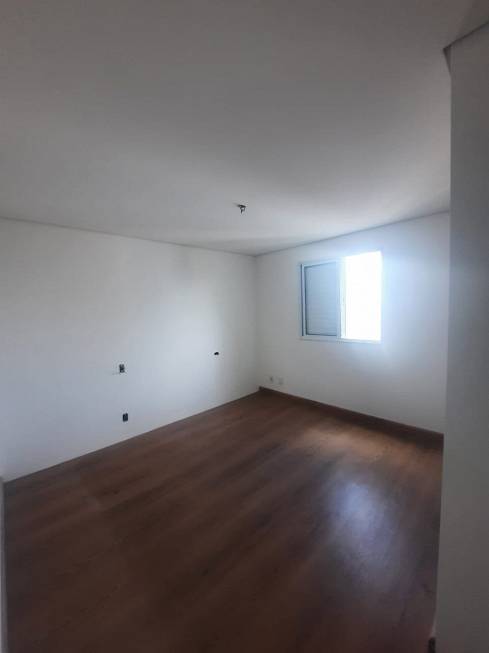 Foto 2 de Apartamento com 3 Quartos à venda, 110m² em Vila Leonor, Guarulhos