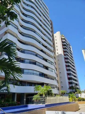 Foto 1 de Apartamento com 4 Quartos à venda, 155m² em Itaigara, Salvador