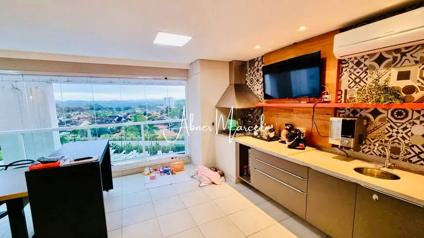 Foto 2 de Apartamento com 4 Quartos à venda, 278m² em Jardim das Colinas, São José dos Campos