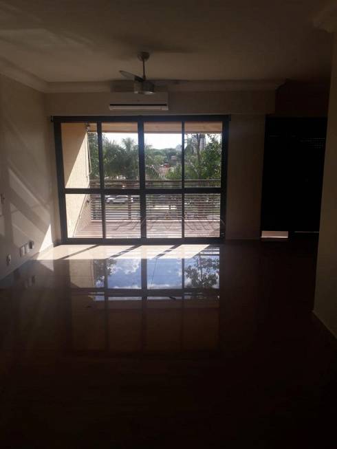 Foto 1 de Apartamento com 4 Quartos à venda, 156m² em Jardim Irajá, Ribeirão Preto