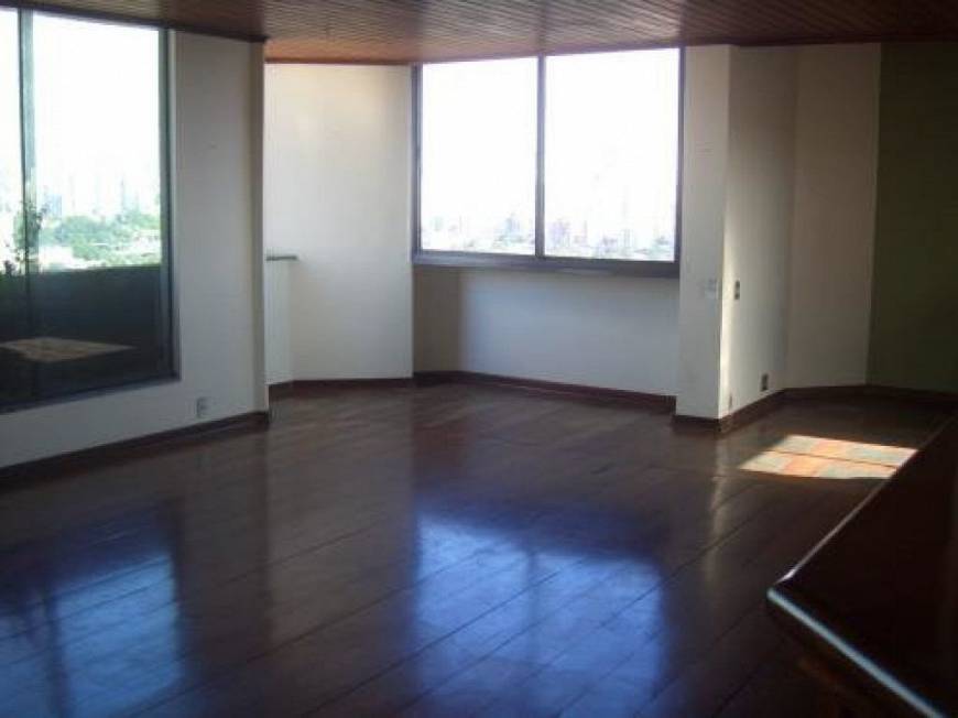 Foto 1 de Apartamento com 4 Quartos à venda, 300m² em Vila Olímpia, São Paulo