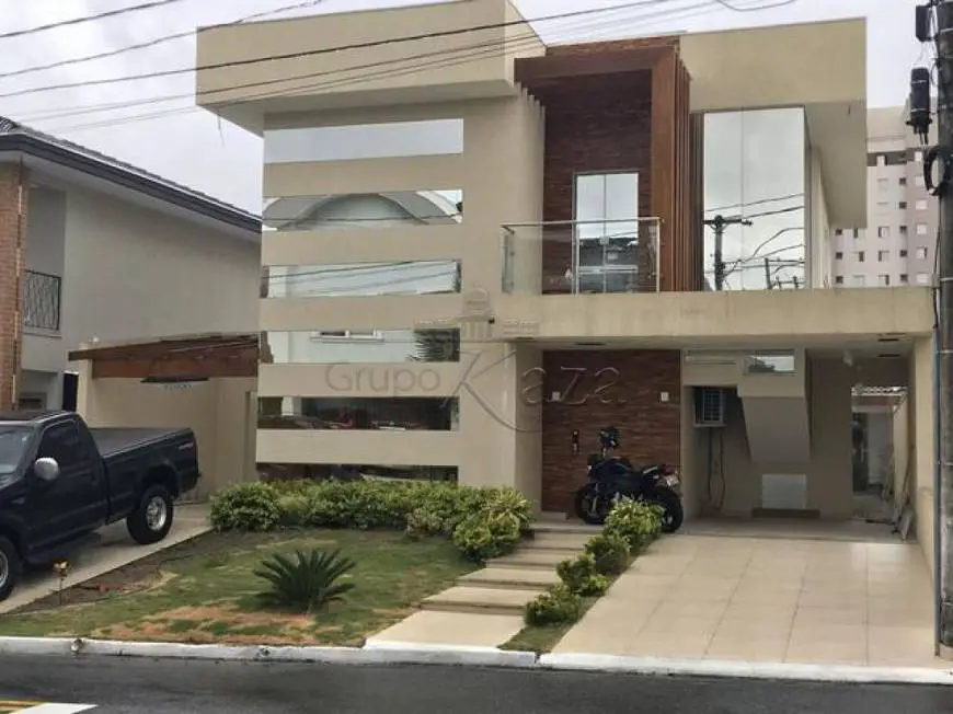 Foto 1 de Casa com 3 Quartos para venda ou aluguel, 275m² em Loteamento Villa Branca, Jacareí