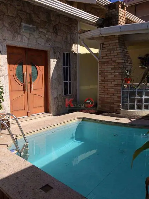 Foto 1 de Casa com 3 Quartos à venda, 197m² em Mirim, Praia Grande