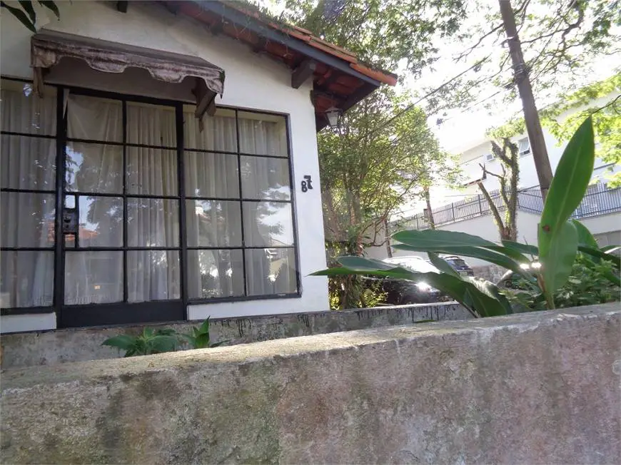 Foto 1 de Casa com 3 Quartos à venda, 180m² em Moema, São Paulo