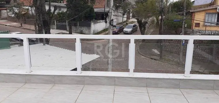 Foto 4 de Casa com 3 Quartos à venda, 272m² em Partenon, Porto Alegre
