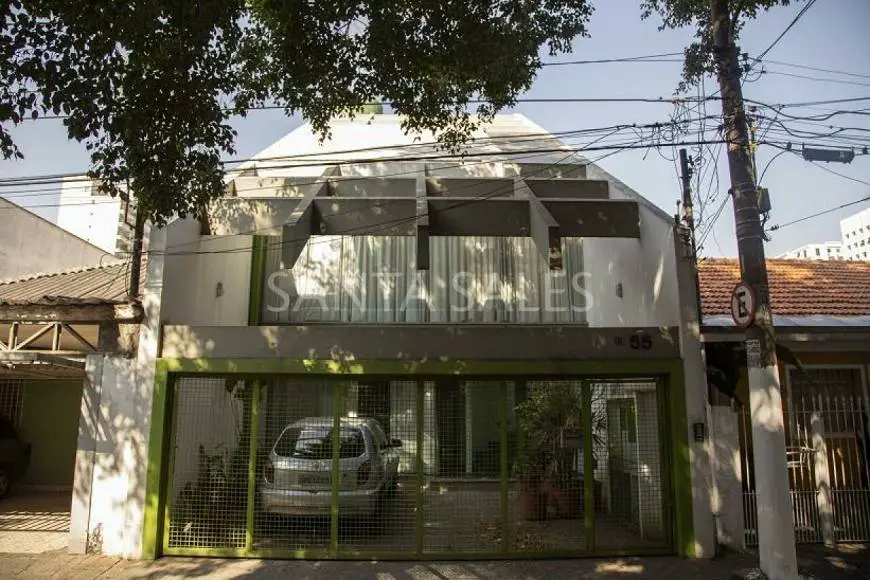 Foto 1 de Casa com 4 Quartos à venda, 200m² em Indianópolis, São Paulo