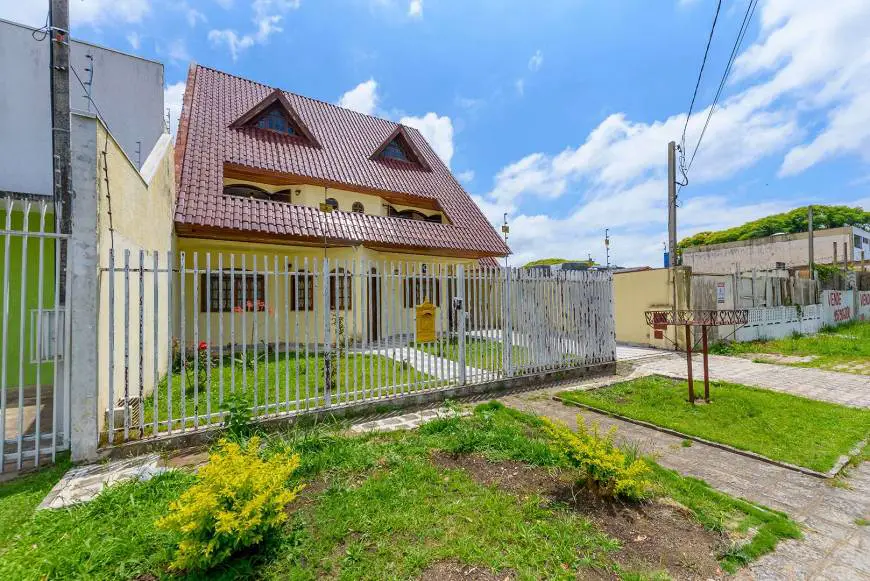 Foto 3 de Casa com 4 Quartos à venda, 466m² em Rebouças, Curitiba