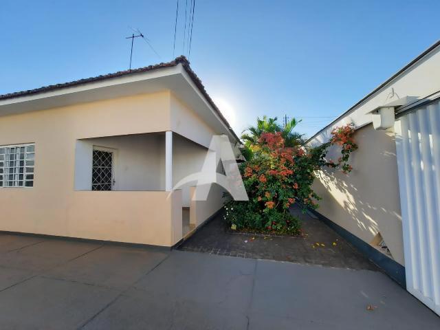 Foto 1 de Casa com 5 Quartos à venda, 560m² em Bom Jesus, Uberlândia