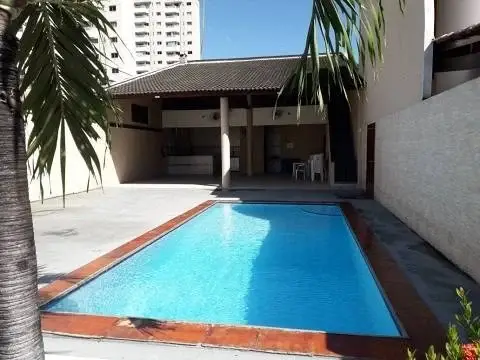 Foto 2 de Casa de Condomínio com 3 Quartos à venda, 106m² em Maraponga, Fortaleza