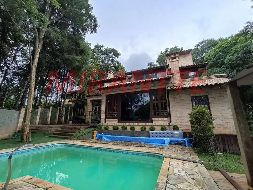 Foto 1 de Sobrado com 4 Quartos à venda, 209m² em Serra da Cantareira, Mairiporã
