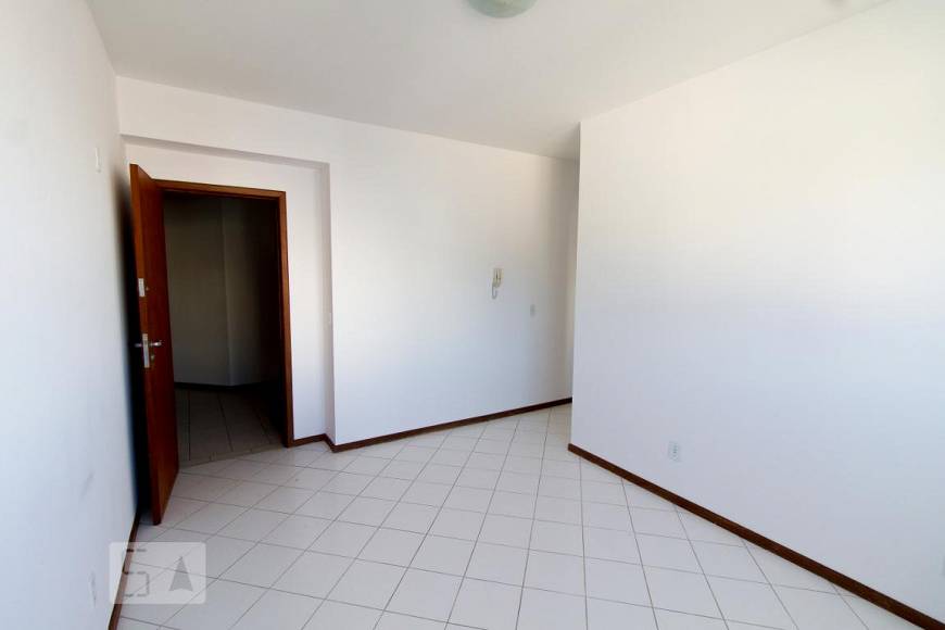 Foto 1 de Apartamento com 1 Quarto para alugar, 45m² em Barreiros, São José
