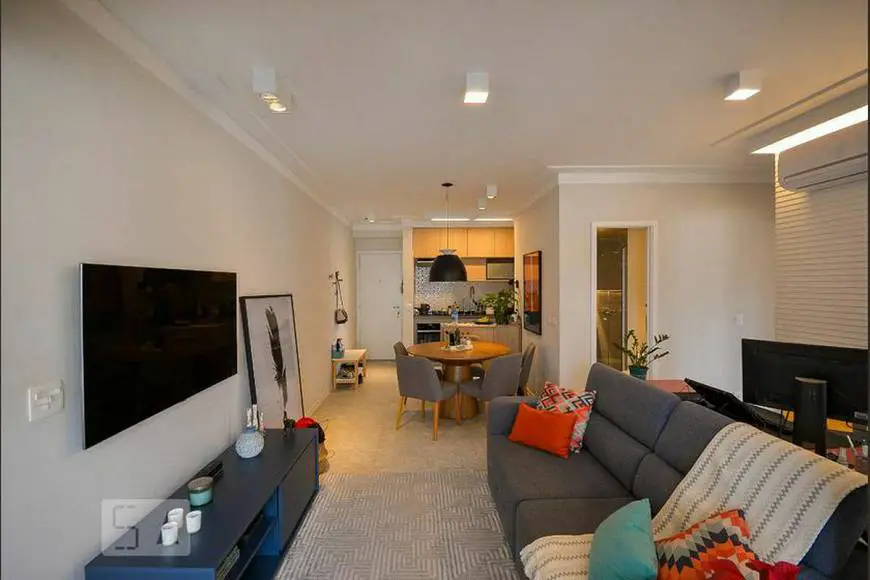 Foto 2 de Apartamento com 2 Quartos à venda, 71m² em Aclimação, São Paulo