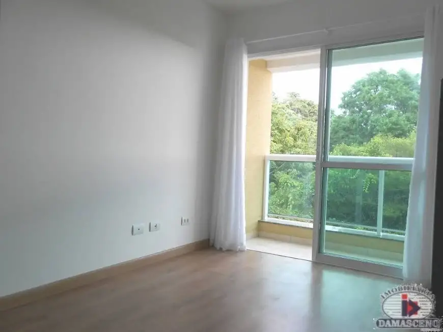 Foto 1 de Apartamento com 2 Quartos para alugar, 53m² em Bacacheri, Curitiba