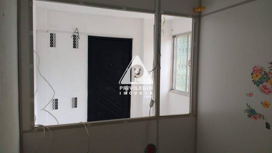 Foto 1 de Apartamento com 2 Quartos para alugar, 40m² em Catumbi, Rio de Janeiro