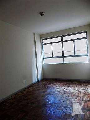 Foto 3 de Apartamento com 2 Quartos à venda, 75m² em Centro, Curitiba