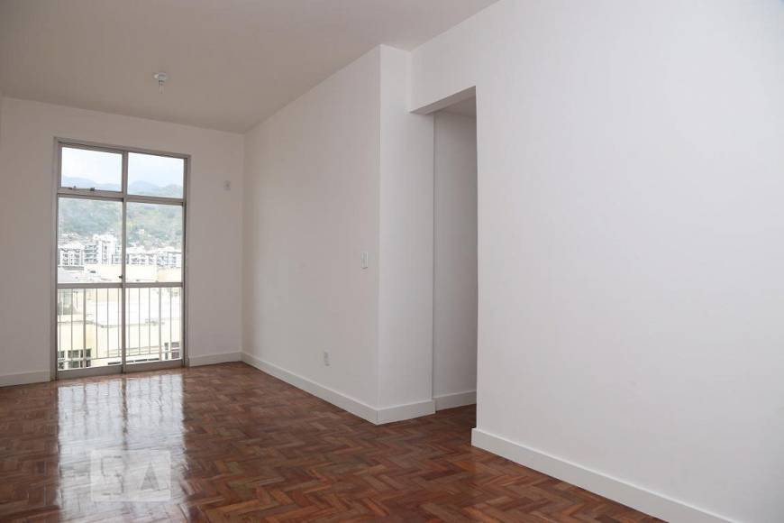 Foto 1 de Apartamento com 2 Quartos para alugar, 99m² em Grajaú, Rio de Janeiro