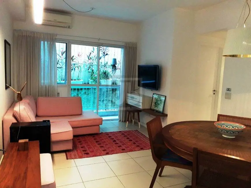 Foto 1 de Apartamento com 2 Quartos à venda, 64m² em Humaitá, Rio de Janeiro