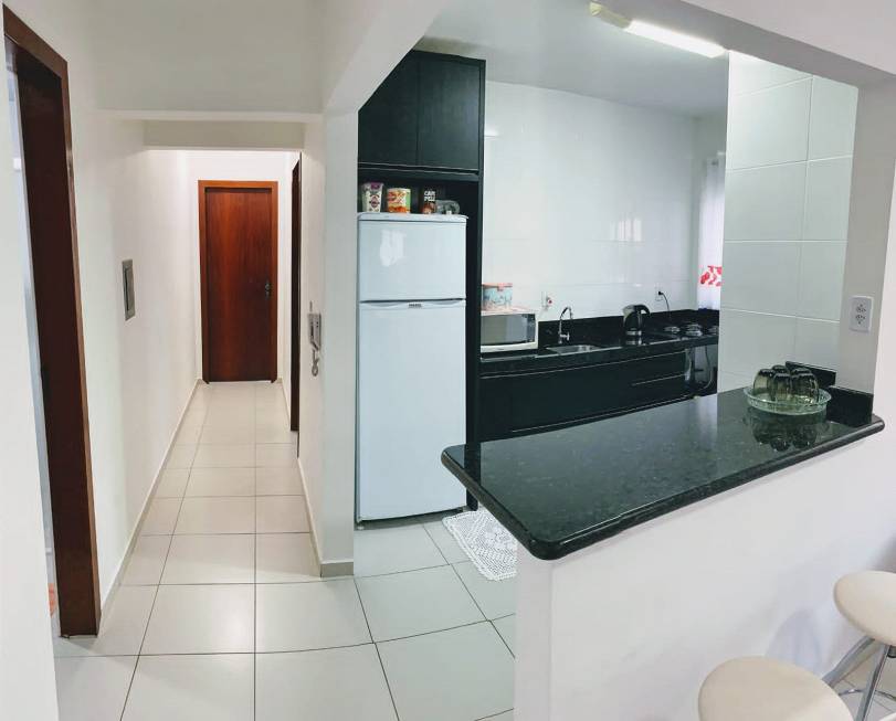 Foto 3 de Apartamento com 2 Quartos à venda, 80m² em Meia Praia, Itapema