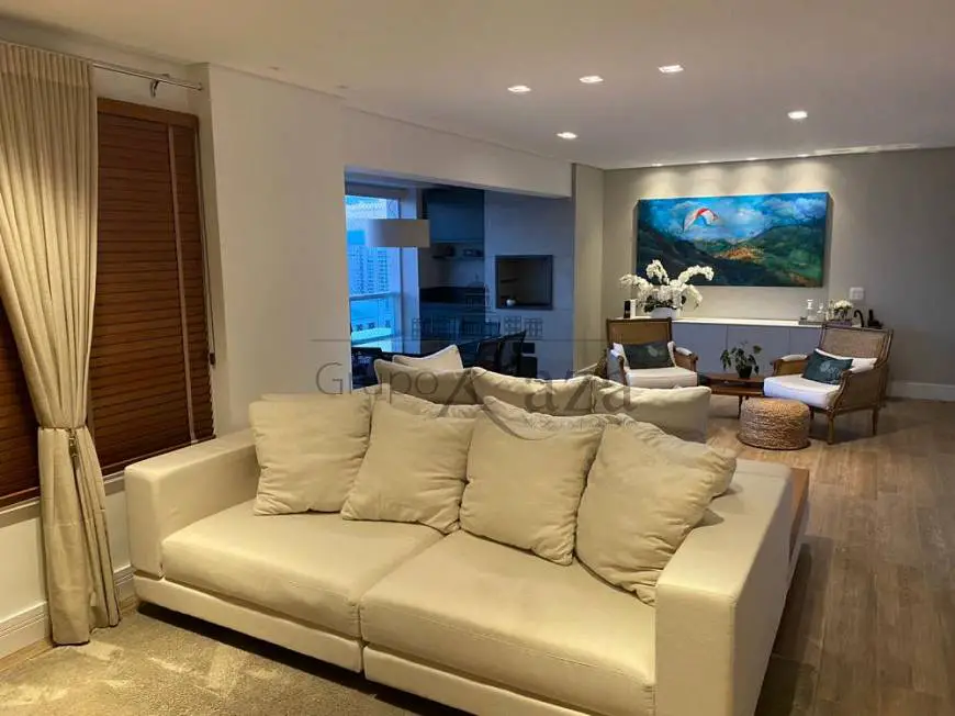 Foto 2 de Apartamento com 3 Quartos para alugar, 170m² em Altos do Esplanada, São José dos Campos