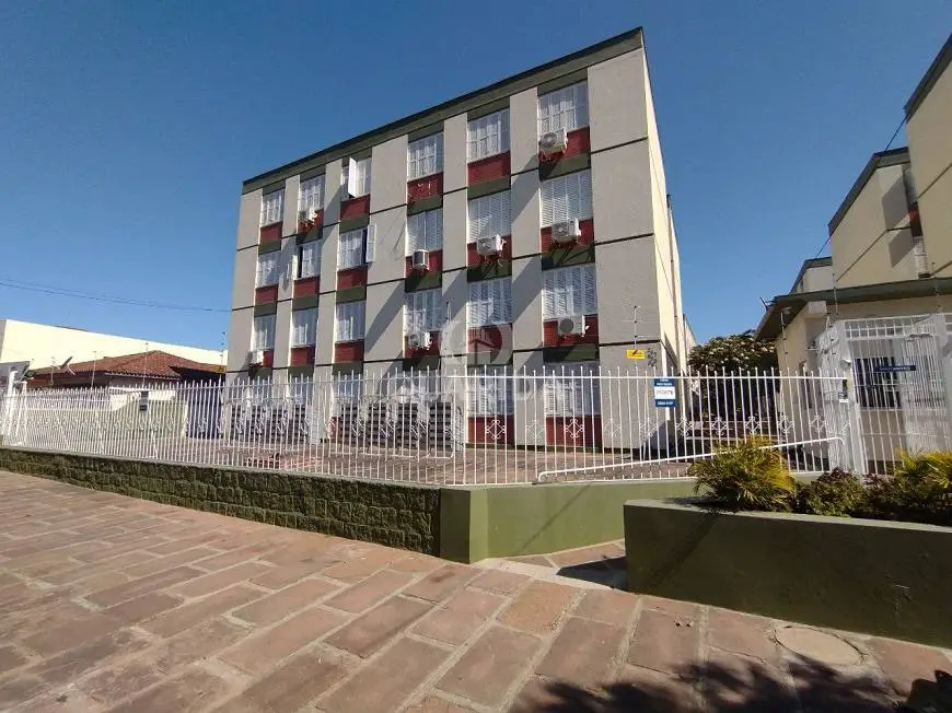 Foto 1 de Apartamento com 3 Quartos à venda, 75m² em Medianeira, Porto Alegre