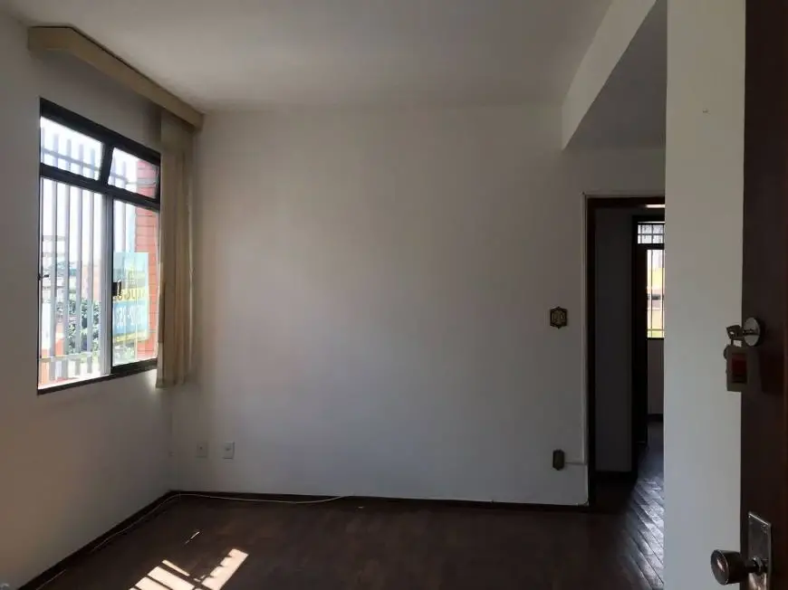 Foto 3 de Apartamento com 3 Quartos para alugar, 90m² em Prado, Belo Horizonte