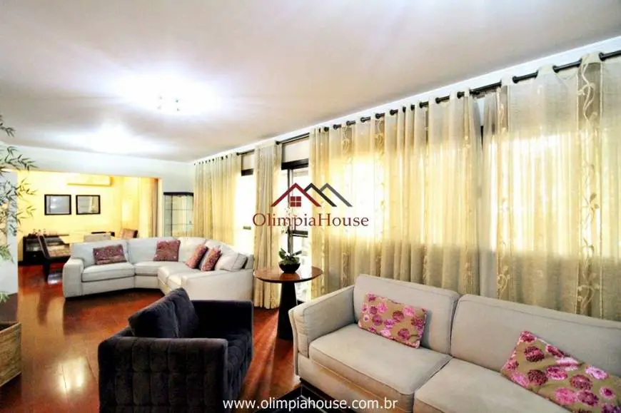 Foto 1 de Apartamento com 3 Quartos para alugar, 160m² em Vila Nova Conceição, São Paulo