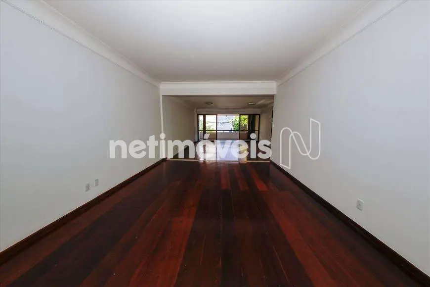 Foto 2 de Apartamento com 4 Quartos para alugar, 220m² em Ondina, Salvador