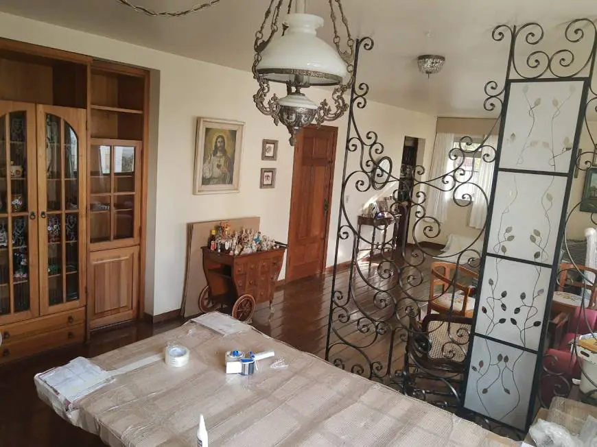 Foto 1 de Apartamento com 4 Quartos à venda, 280m² em Sion, Belo Horizonte