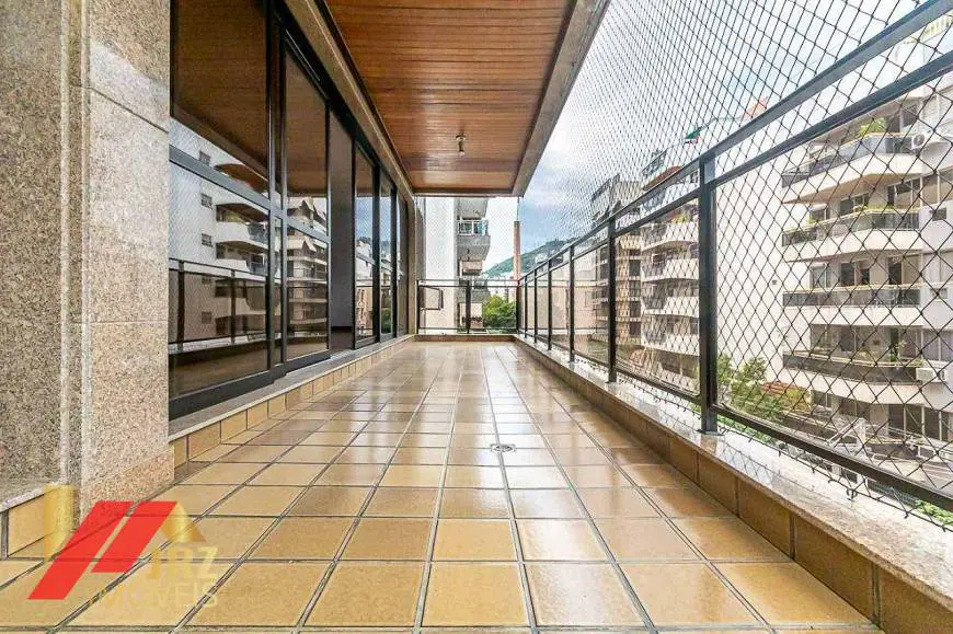 Foto 1 de Apartamento com 4 Quartos à venda, 222m² em Tijuca, Rio de Janeiro