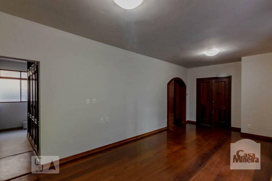 Foto 1 de Apartamento com 5 Quartos à venda, 235m² em Serra, Belo Horizonte