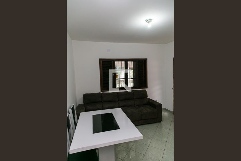 Foto 5 de Casa com 1 Quarto para alugar, 90m² em Jardim Virgínia Bianca, São Paulo